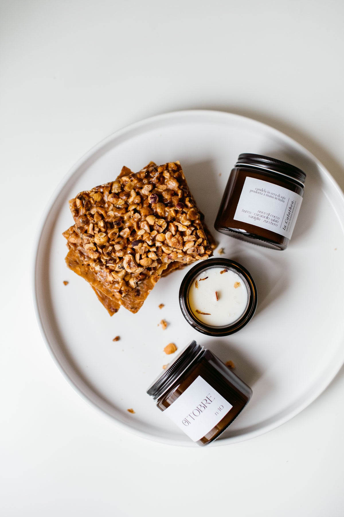 Candela in cera di soia Ottobre - La Calathea