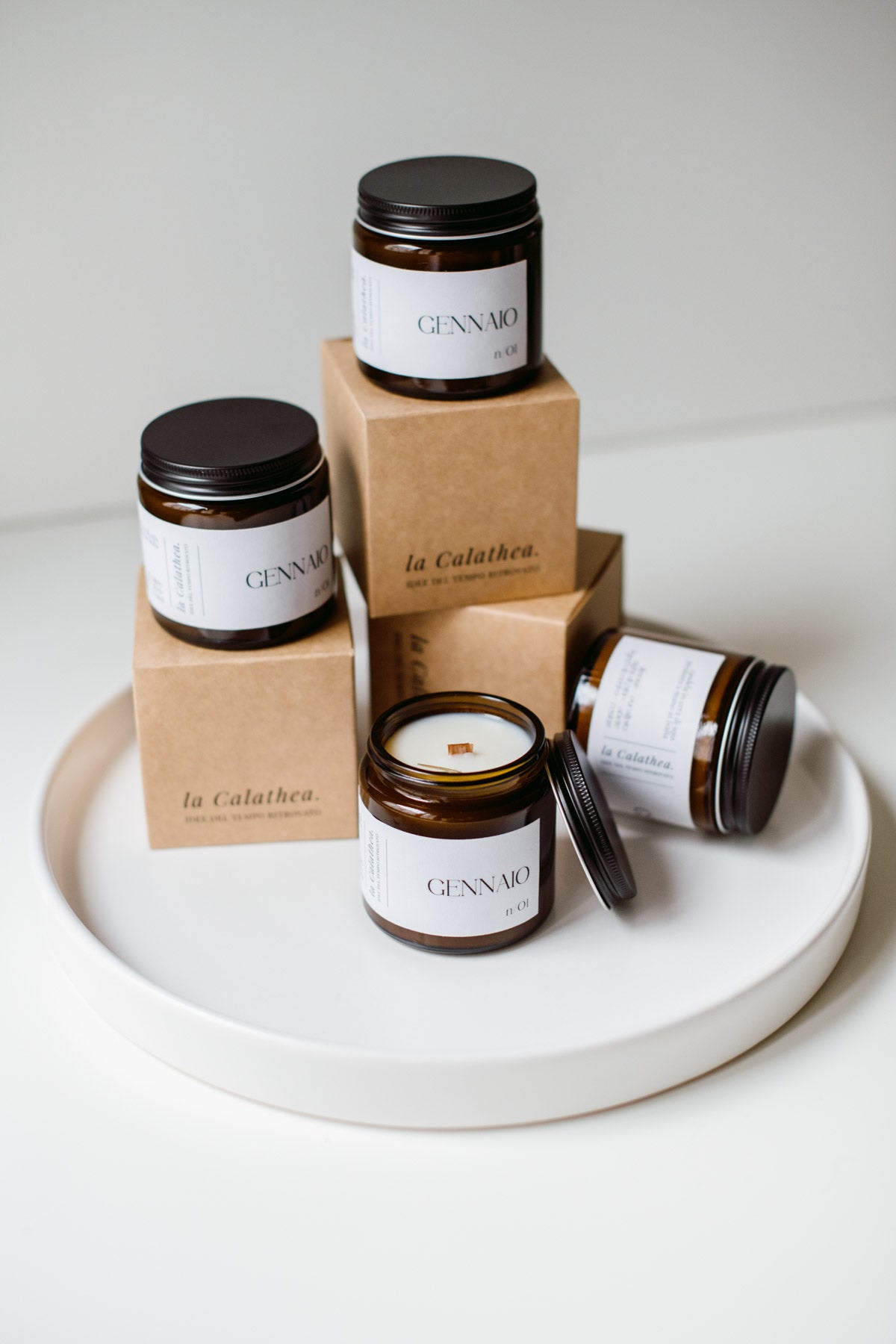 Candela in cera di soia Gennaio - La Calathea