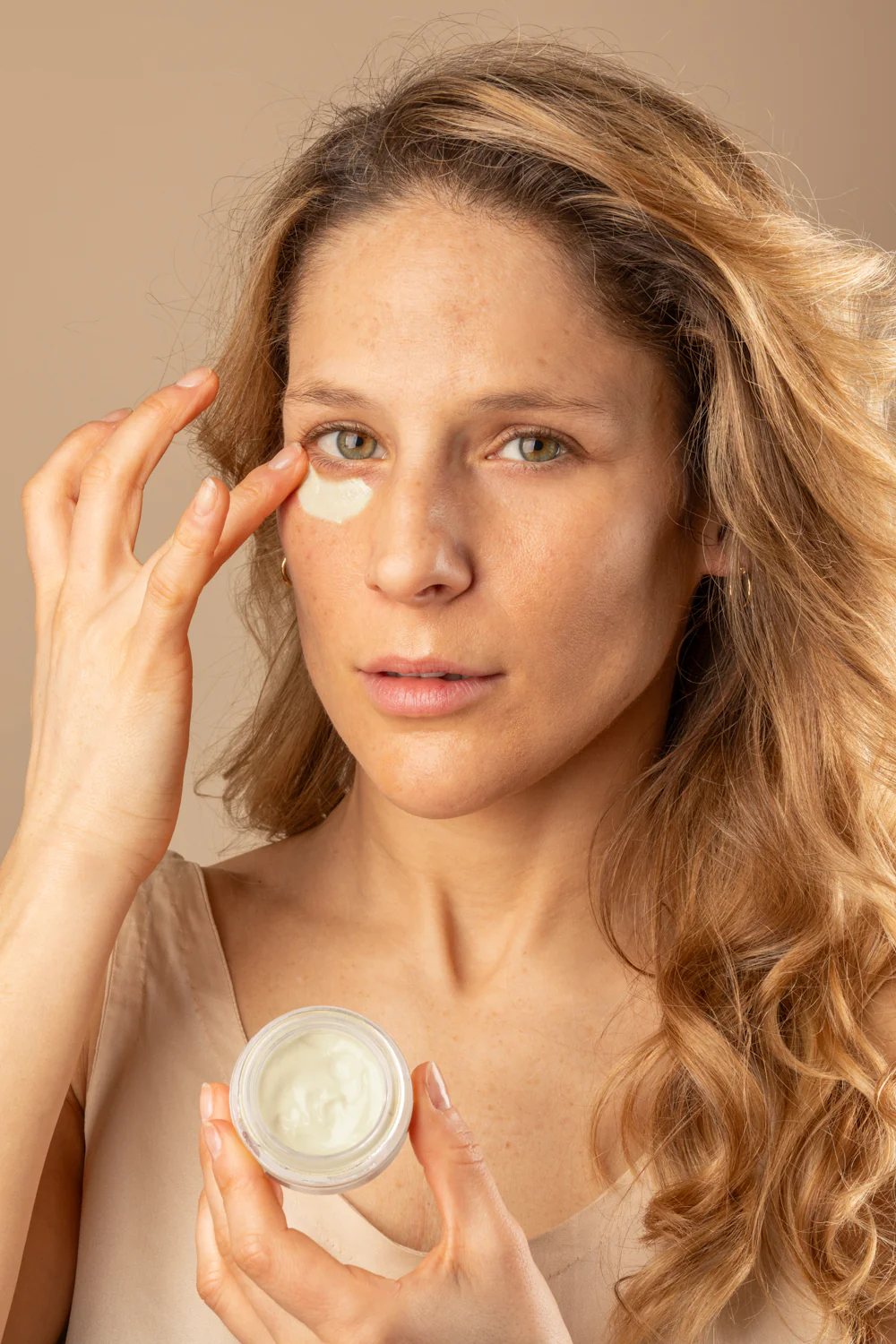 Contorno occhi illuminante e rivitalizzante LumiEye - We Inspire Beauty