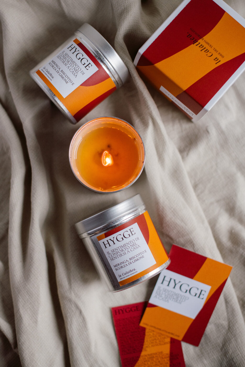 candela in cera di soia hygge