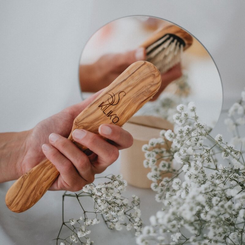 Spazzola per capelli rettangolare in legno di olivo - Kiliko